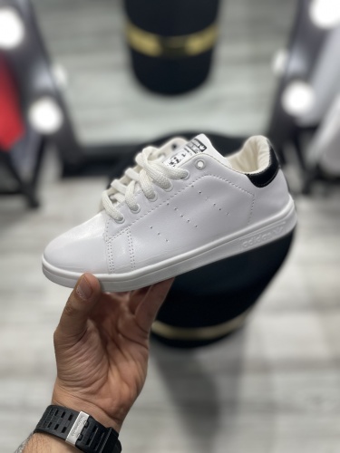 کتونی STAN SMITH