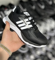 کتونی adidas مشکی