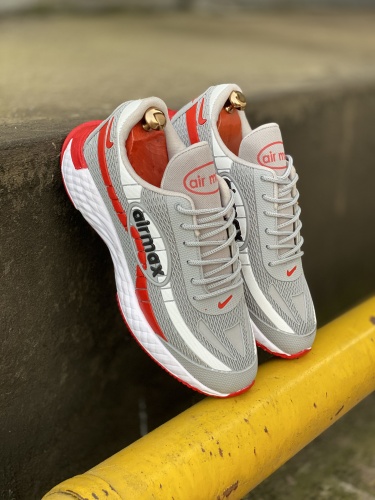 کتونی اسپرت Nike Airmax طوسی قرمز