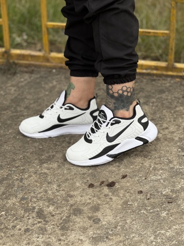 کتونی Nike Air 270 سفید مشکی