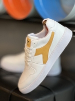 کتونی اسپرت Diadora سفید زرد پشت سفید