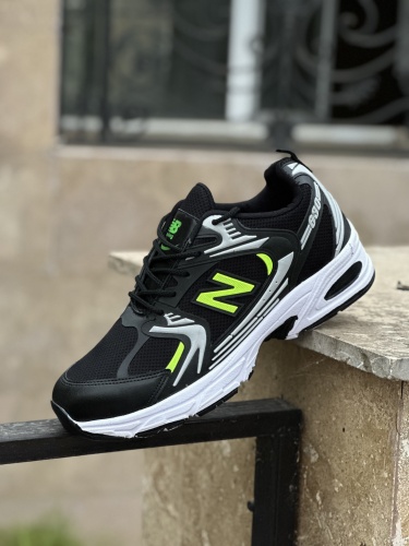 کتونی New Balance ریکه مشکی سبز