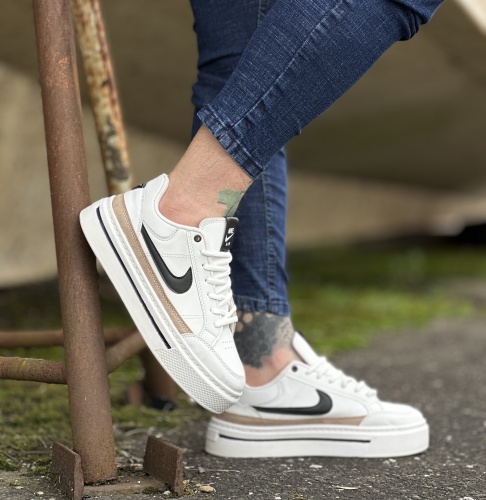 کفش کتونی NIKE AIR سفید کرم